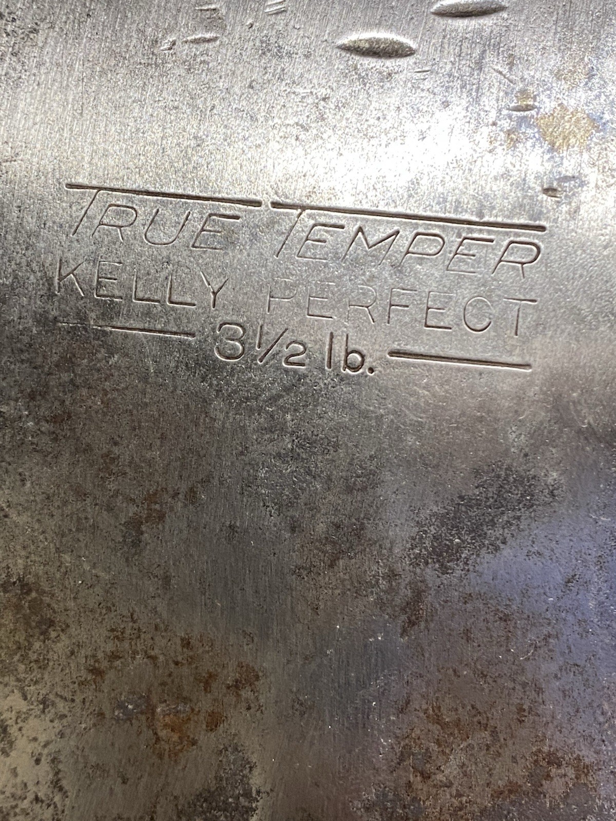 Vintage True Temper Kelly Perfect Single Bit Axe Phantom Bevels 3 Lbs. 6 Oz. USA