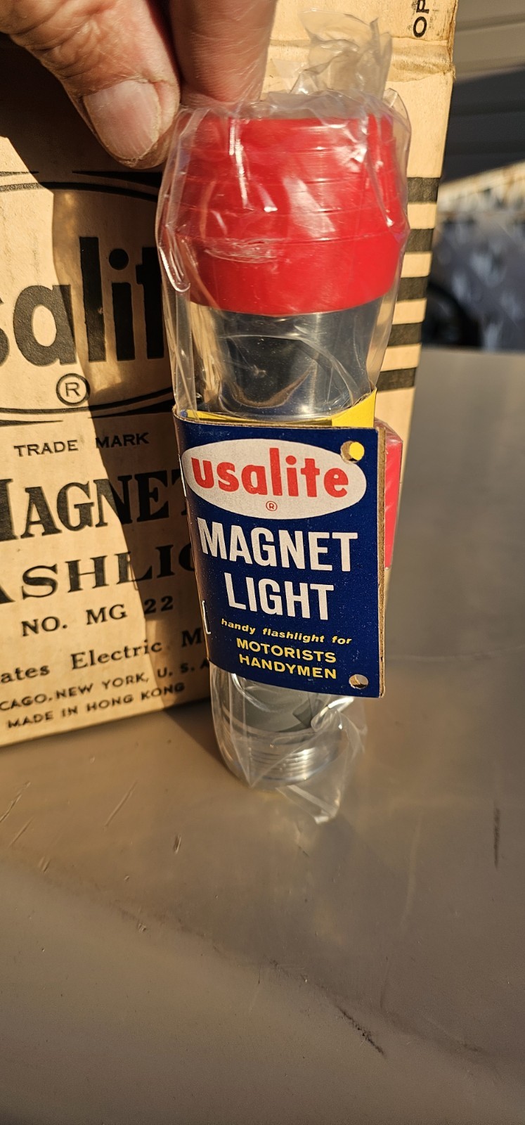 (5) Vintage NOS USALITE Magnet Flashlight No. MG 22 case with box 5 units