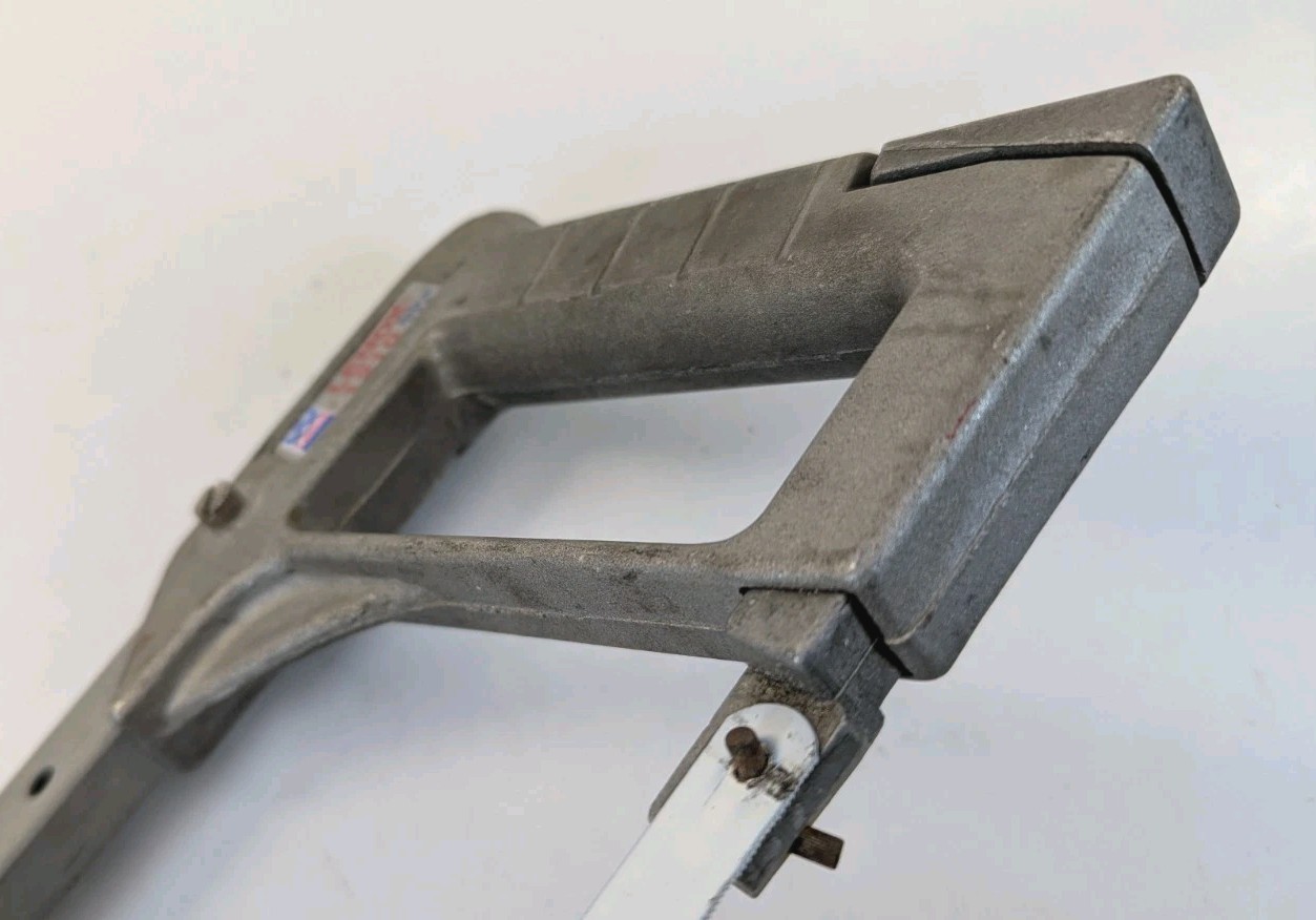 Vintage Lenox 1210-12″ Hacksaw w/32T Blade All Aluminum Construct USA Hand Cut