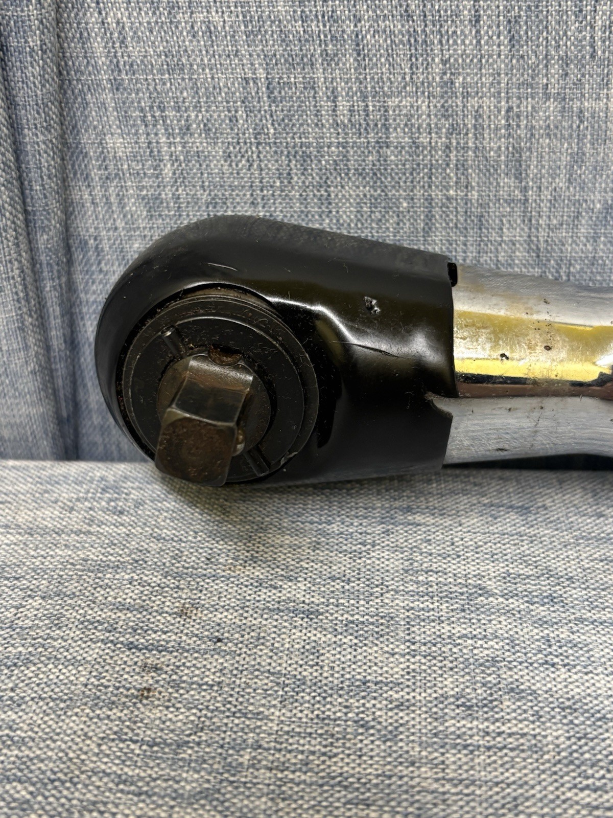 Snap-On Tools USA FAR72C, 3/8″ Drive Air Ratchet, 90PSIG/6.2 BAR Max