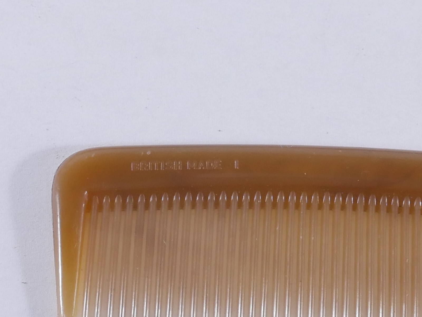 Vintage Pocket Grooming Set Comb Nail File Leather Case British Made Haggerston