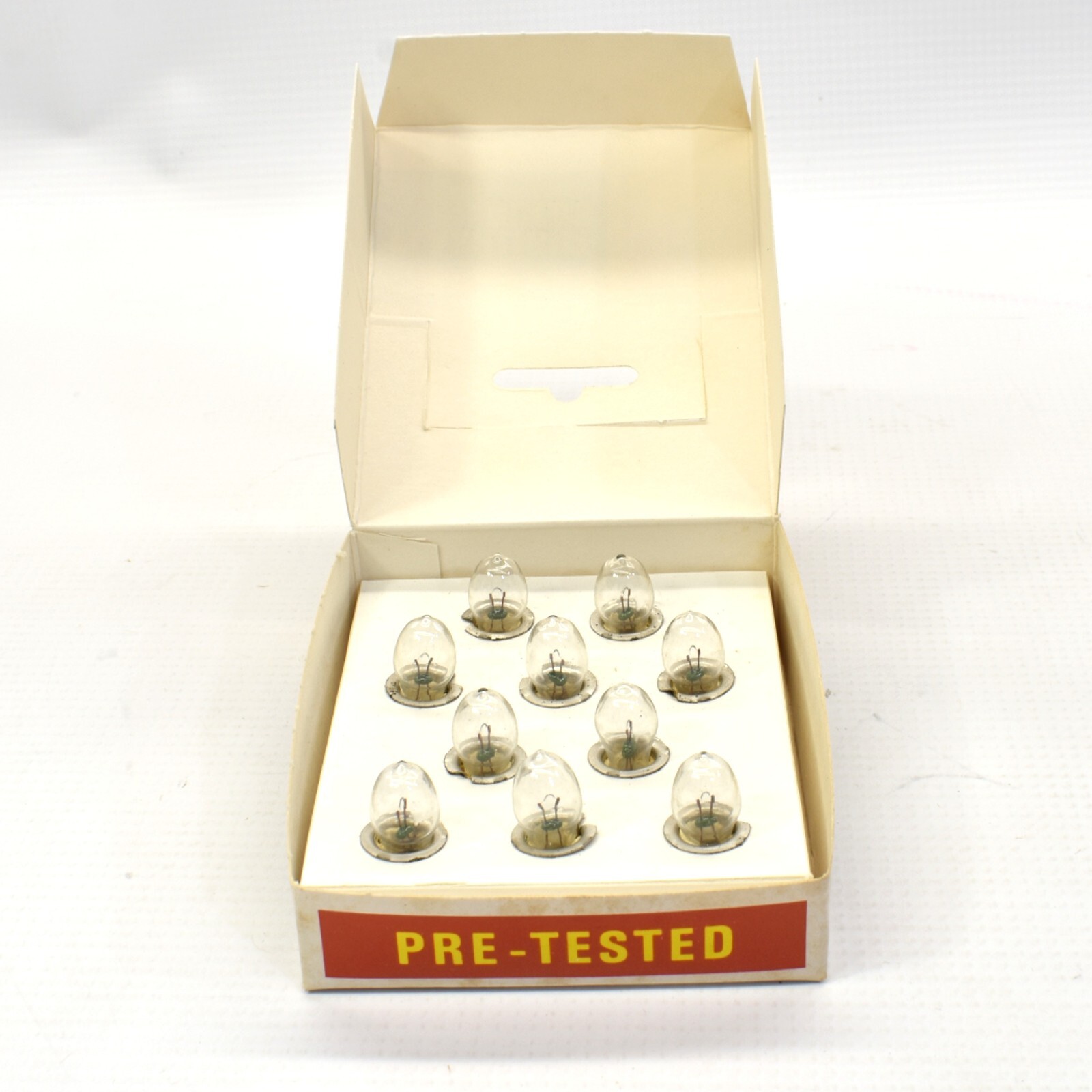 Vintage RAY-O-VAC PR3 Flashlight Bulbs 10 pack display Replacement