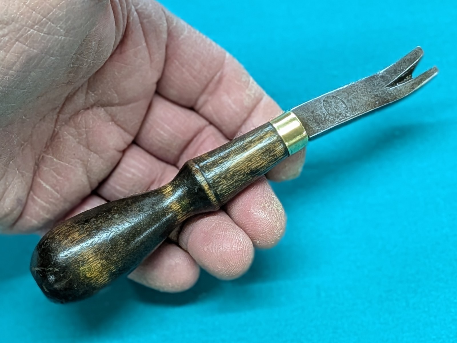 Scarce Find SARGENT & CO 6-1/4″ Tack Claw Cast Steel Hallmarked USA Early 1900’s