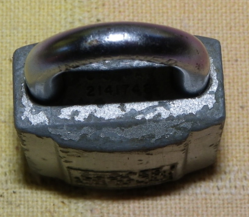 Vtg 1 3/4″ Painted Steel Chicago Lock Co Padlock With Key