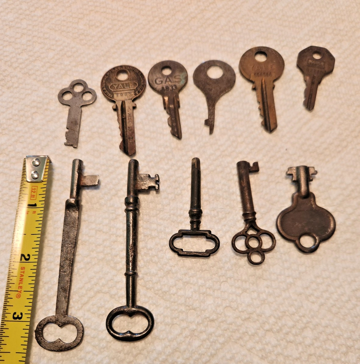 Lot Vintage Keys For Locks Padlocks Skeleton 2 Open Barrel Various Types Belknap