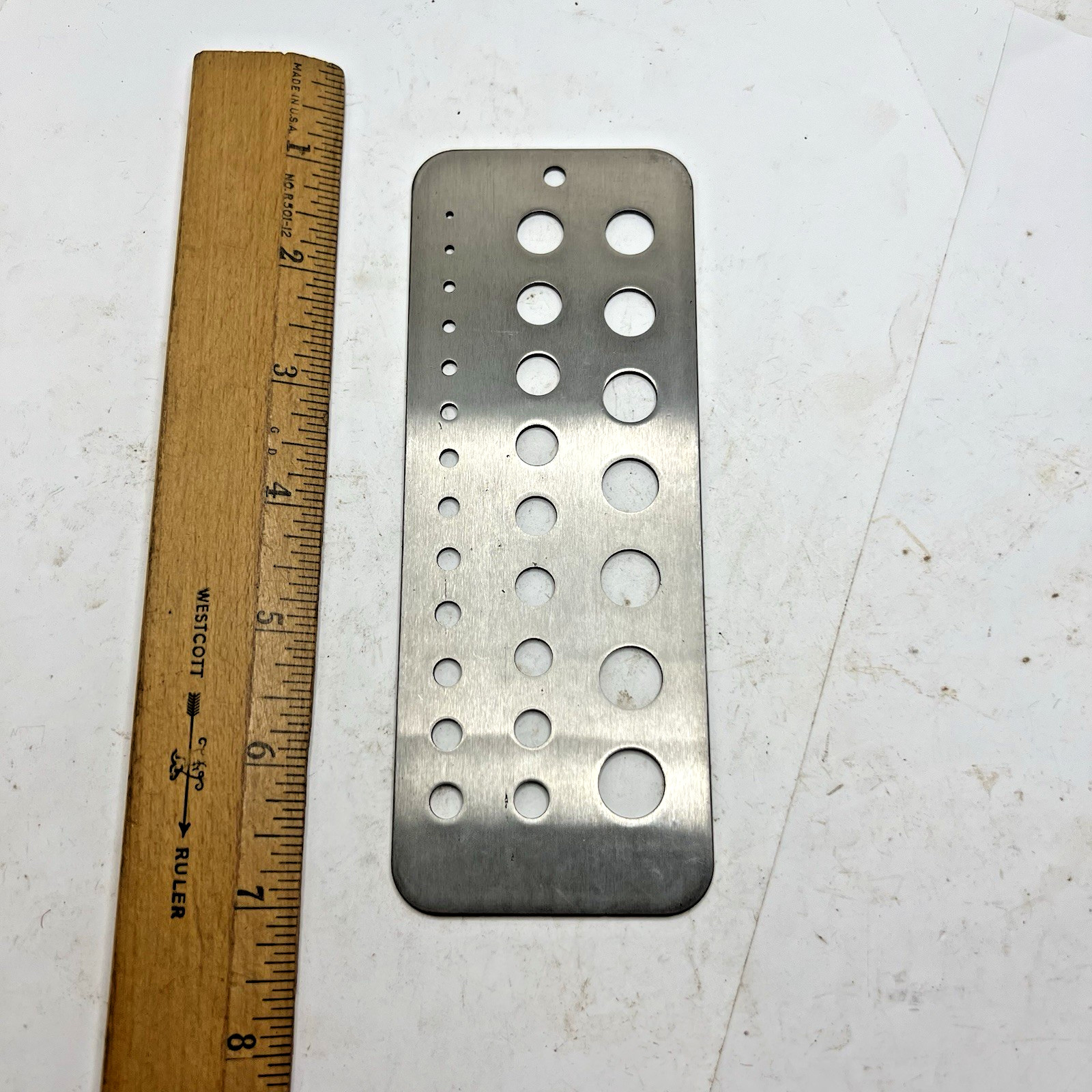 Vintage General Hardware No. 14 Fractional Size Drill Gage 1/16″ to 1/2″ (USA)