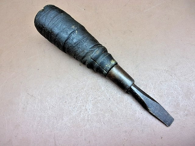 Antique Short 7 1/2″ Flathead Screwdriver 3/8″ Tip Taped Handle OLD SHOP TOOL!