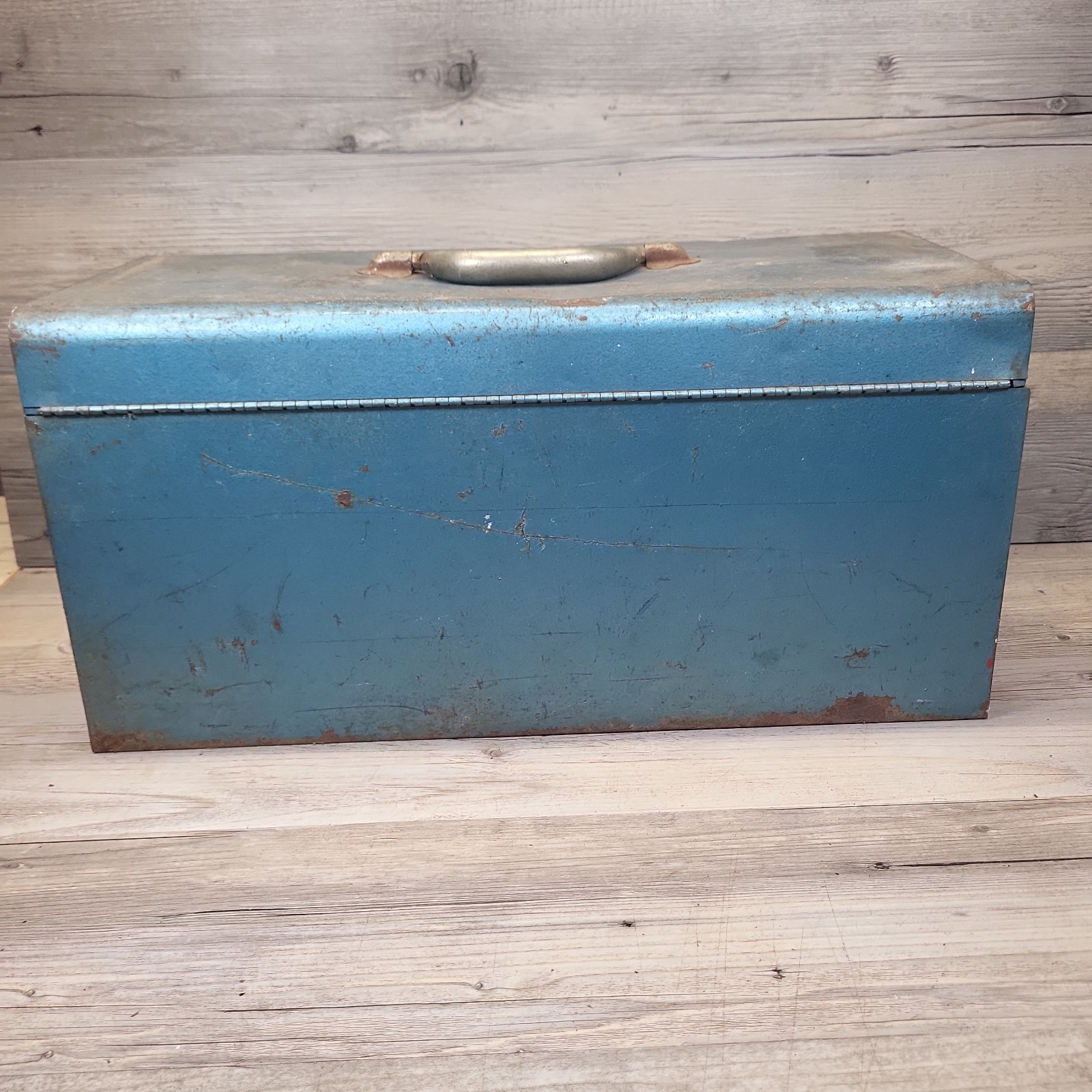 Rare Vtg 20×10 BELKNAP Hardware Blue Grass Two Drawer Locking Tool Box