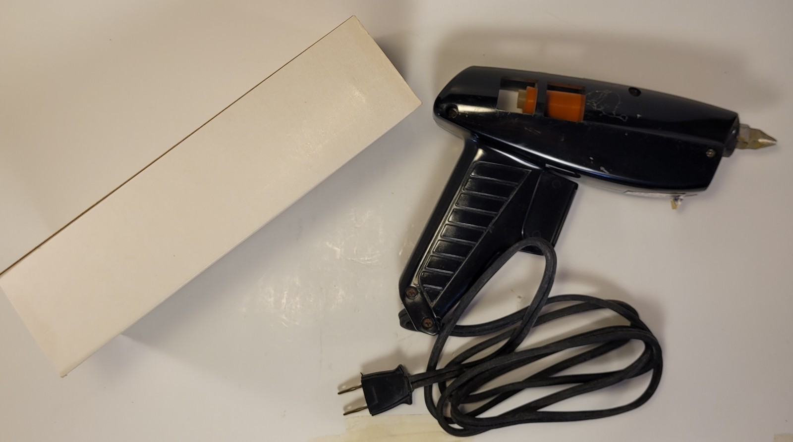 Vintage Montgomery Ward Electric Hot Melt Glue Gun w/Box – Made in USA