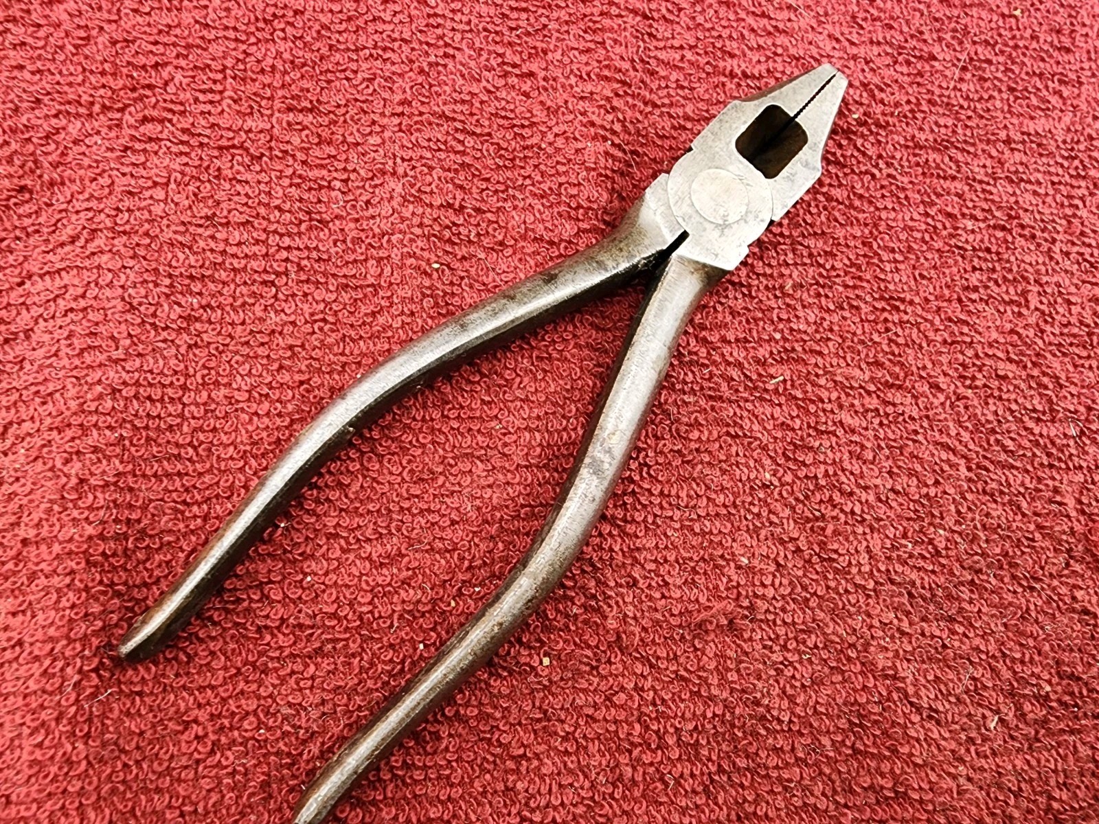 Vintage KRAEUTER, 1830-6 1/2 Lineman Pliers W/Side Cutters, USA