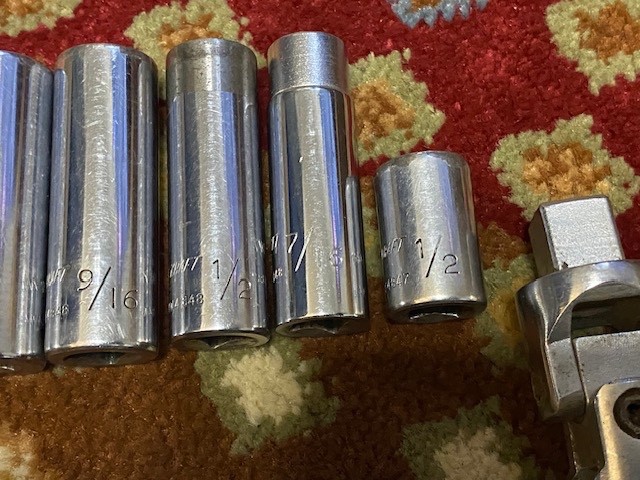 Lot of 20 Powr-Kraft 1/2″ & 3/8″ Dr 12 Pt Deep Well Sockets & Extensions