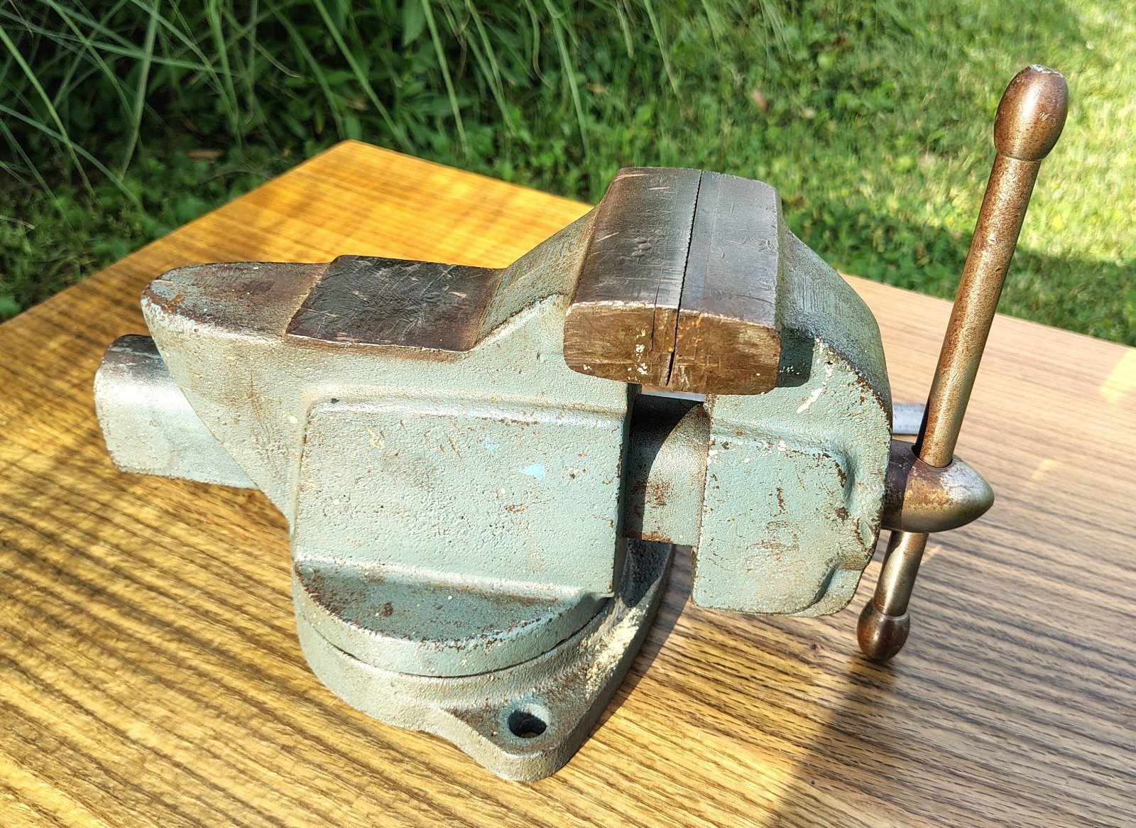 Vtg 1947-55 Craftsman (Columbian) Model 5176 Torpedo 360° Swivel 3 1/2″ Jaw