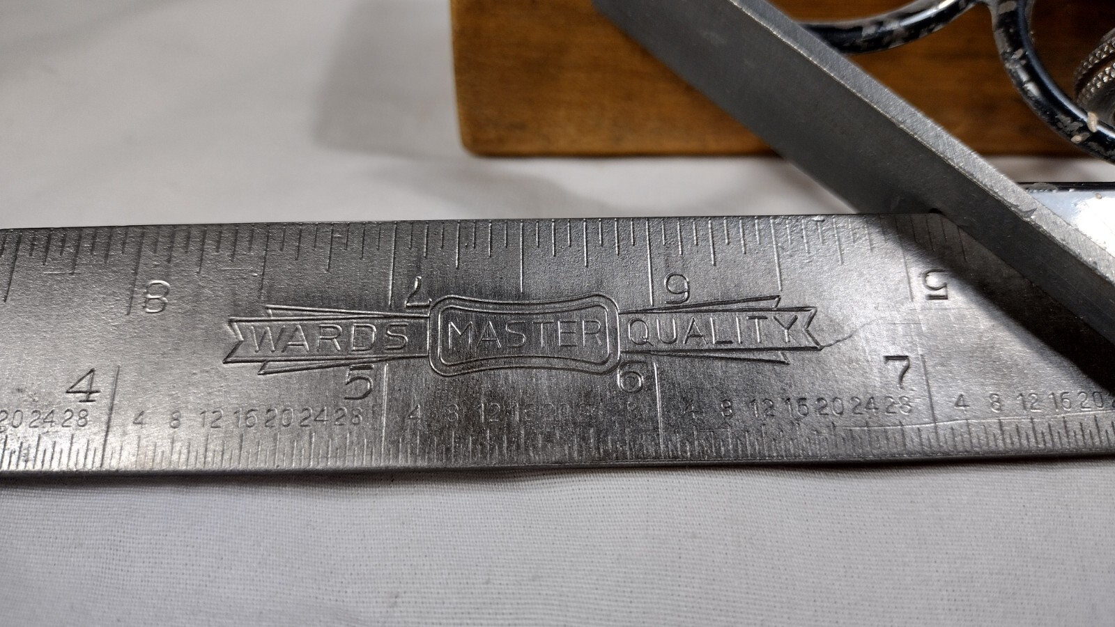 (204)Vtg Combination Square Wards Master Quality 12: Rule, Head, Scribe