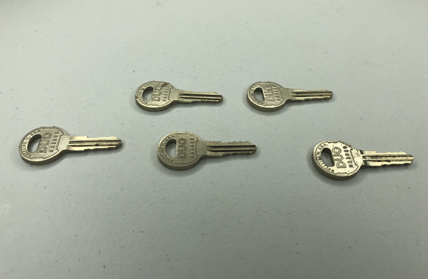 Lot of 5 Vintage The Illinois Lock Co. DUO Keys – MR3008 & MR3029 – Used
