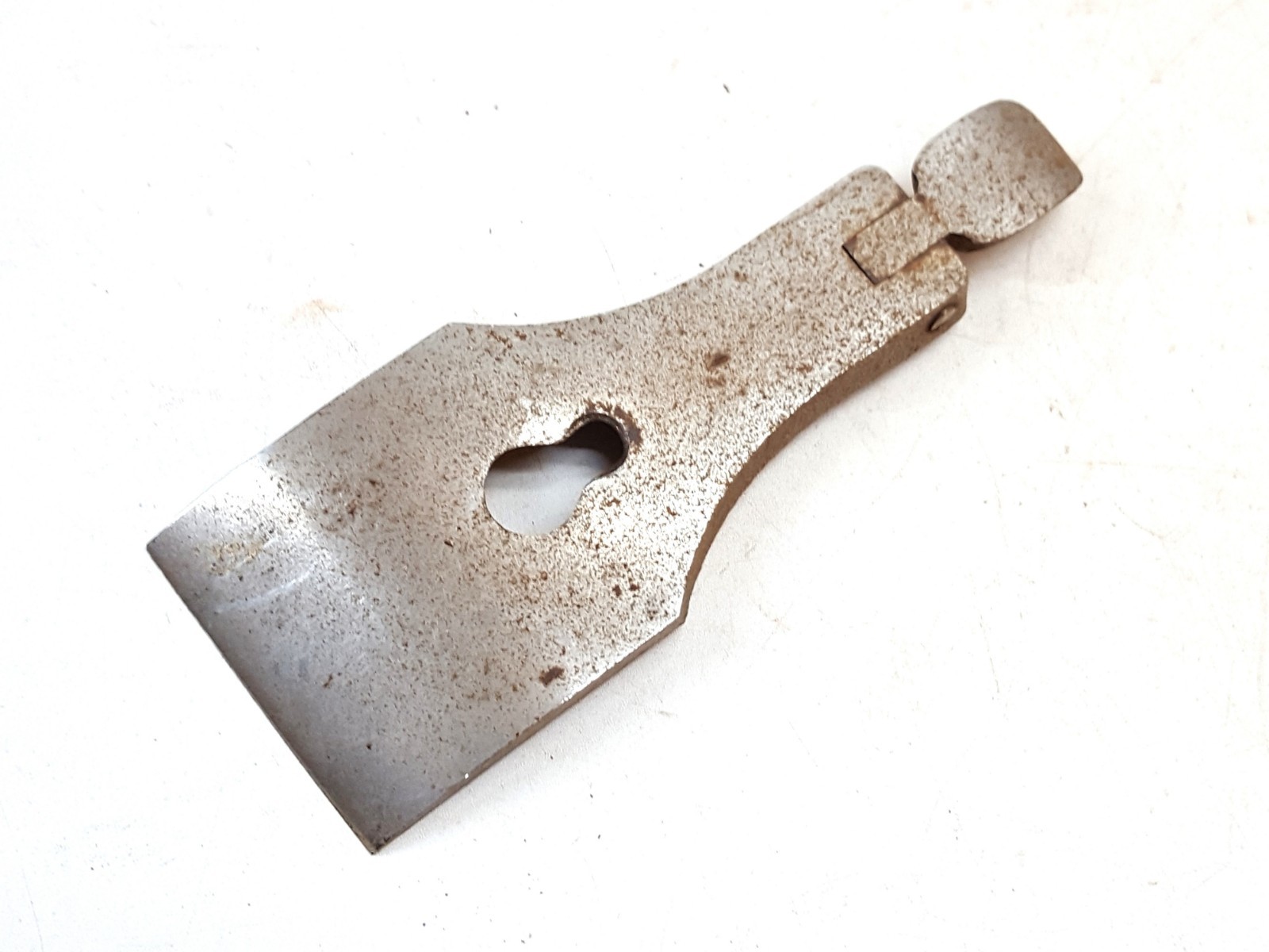 5668 Millers Falls No. 140; Lever Cap