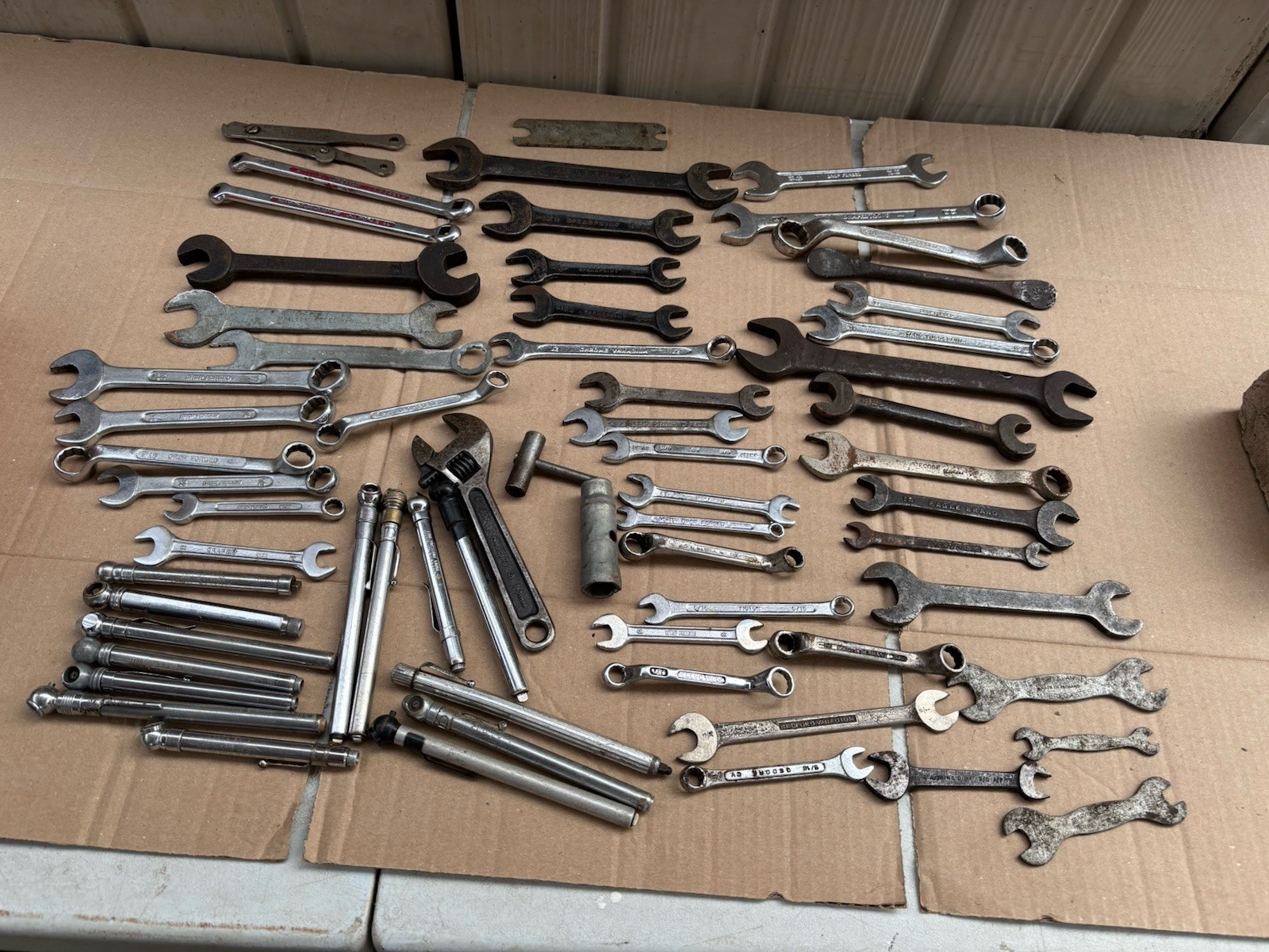 Job Lot 64 Vintage Garage Tools, Mixed Job Lot, Toolkit Items,spanner’s, Etc