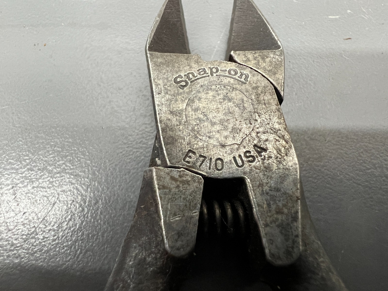 (o) SNAP ON TOOLS E710 5″ SPRUNG PRECISION SIDE CUTTING PLIERS – MADE IN USA