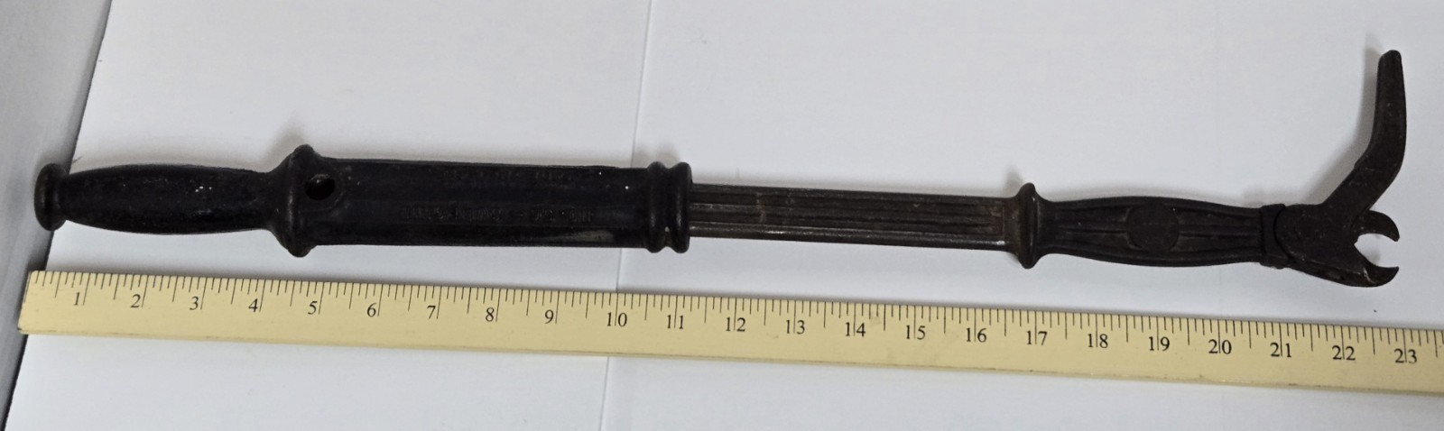 Vintage Bridgeport Hardware Suregrip 56 Nail Puller Slide Hammer Tool
