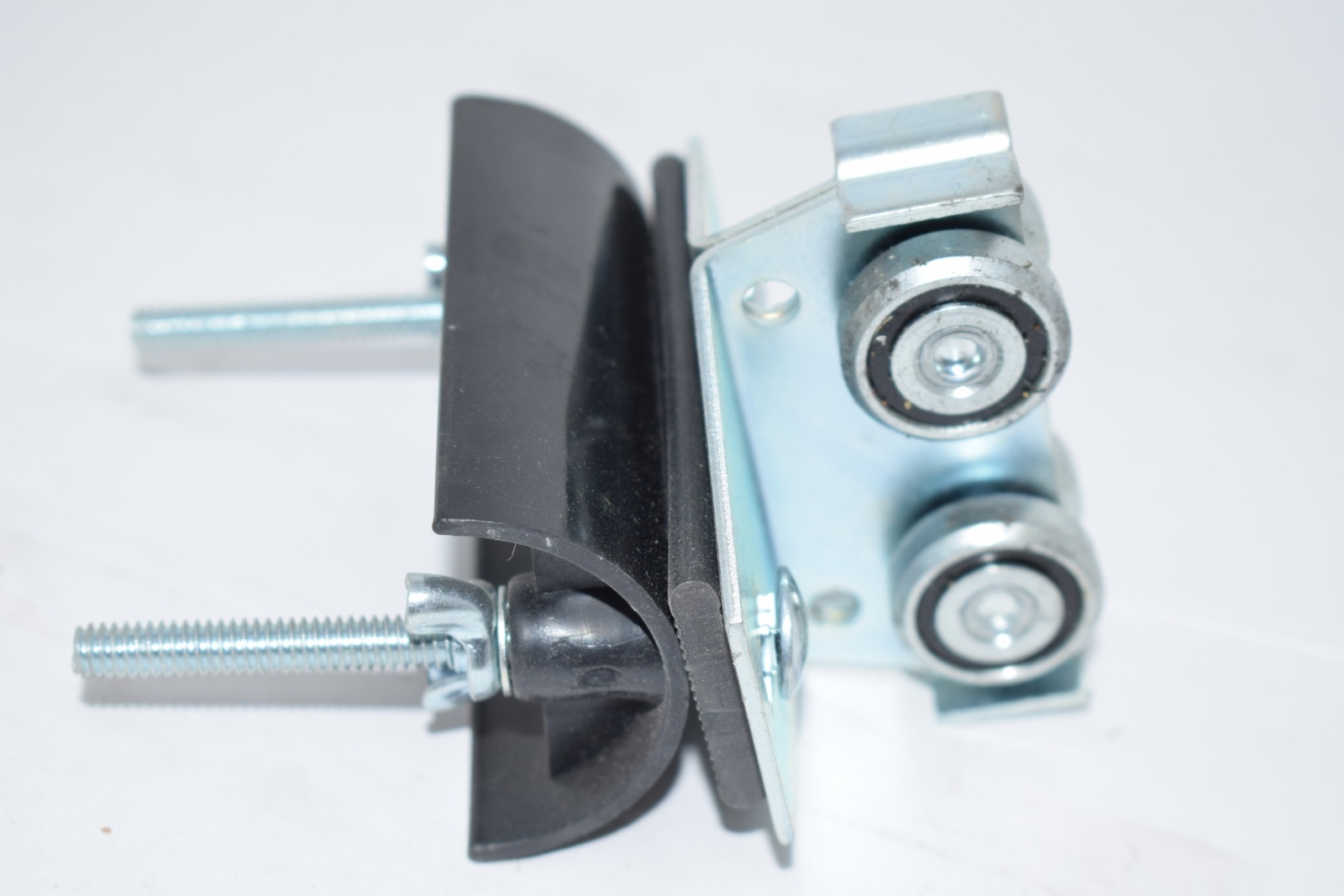 NEW Morris Crane Roller Clamp