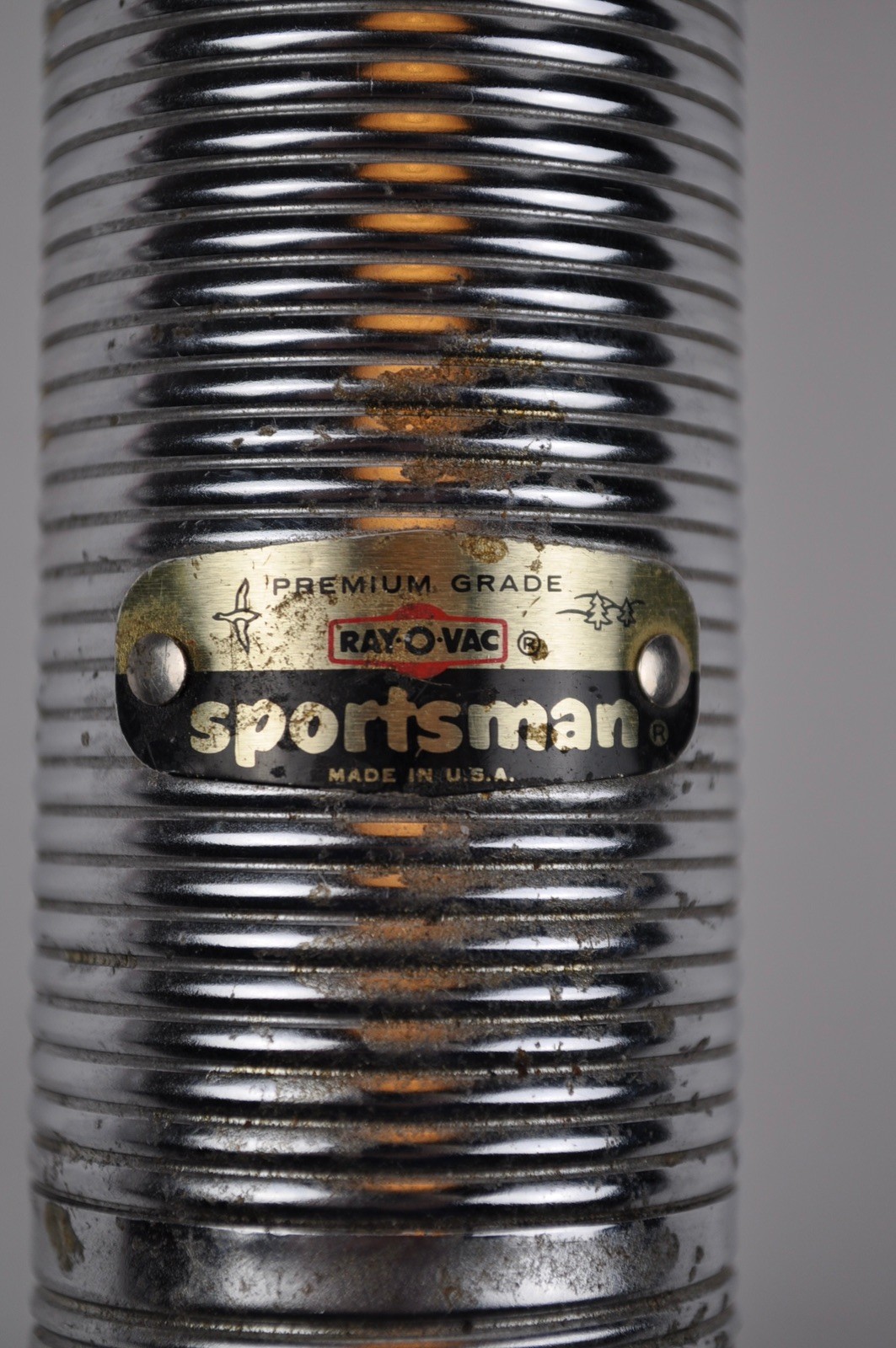 Ray-O-Vac Sportsman Stainless Steel Ribbed 7 1/2″ Flashlight