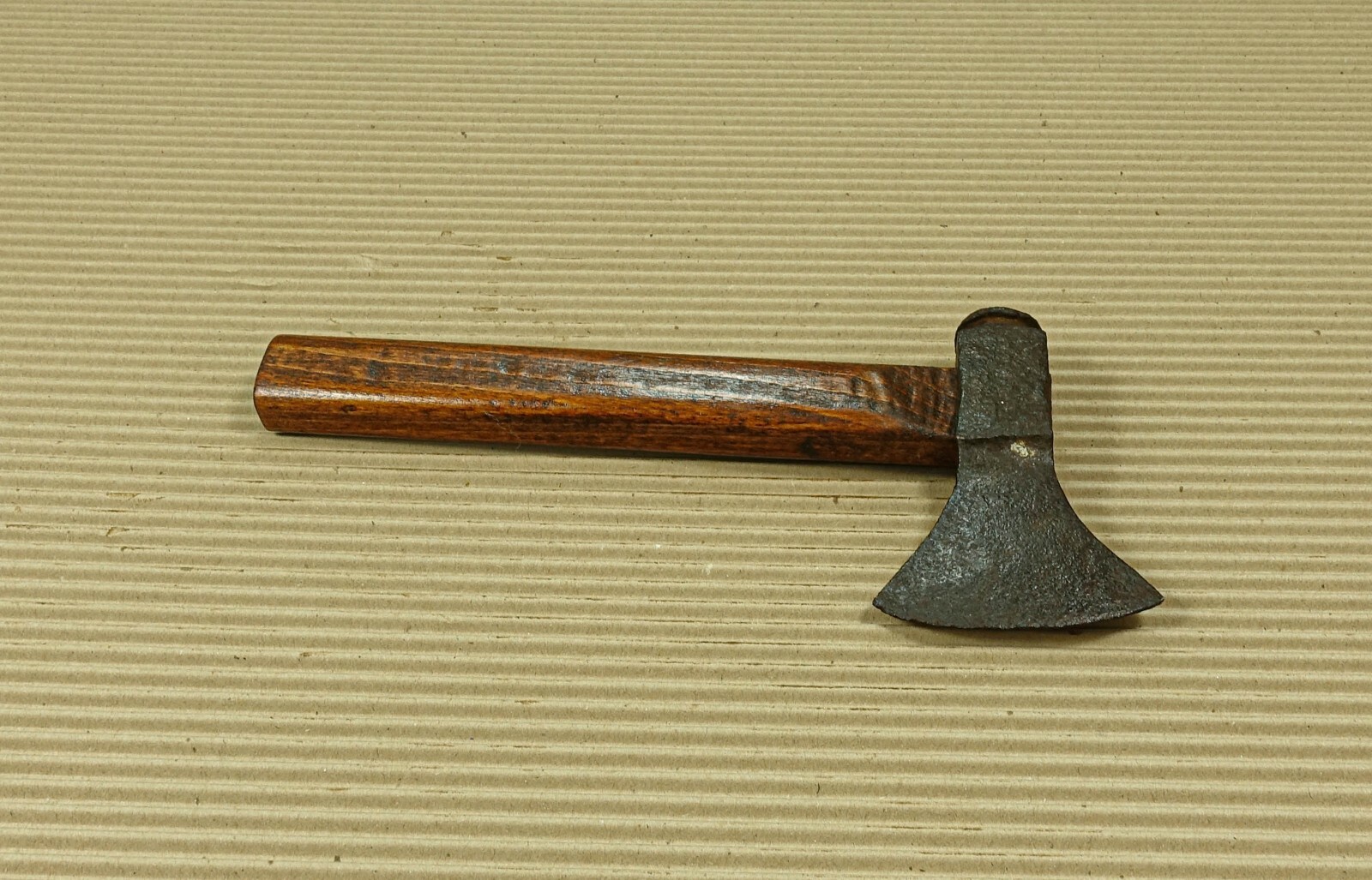ANTIQUE VINTAGE GOOSEWING HEWING CARPENTER’S SIDE AXE HAND FORGED
