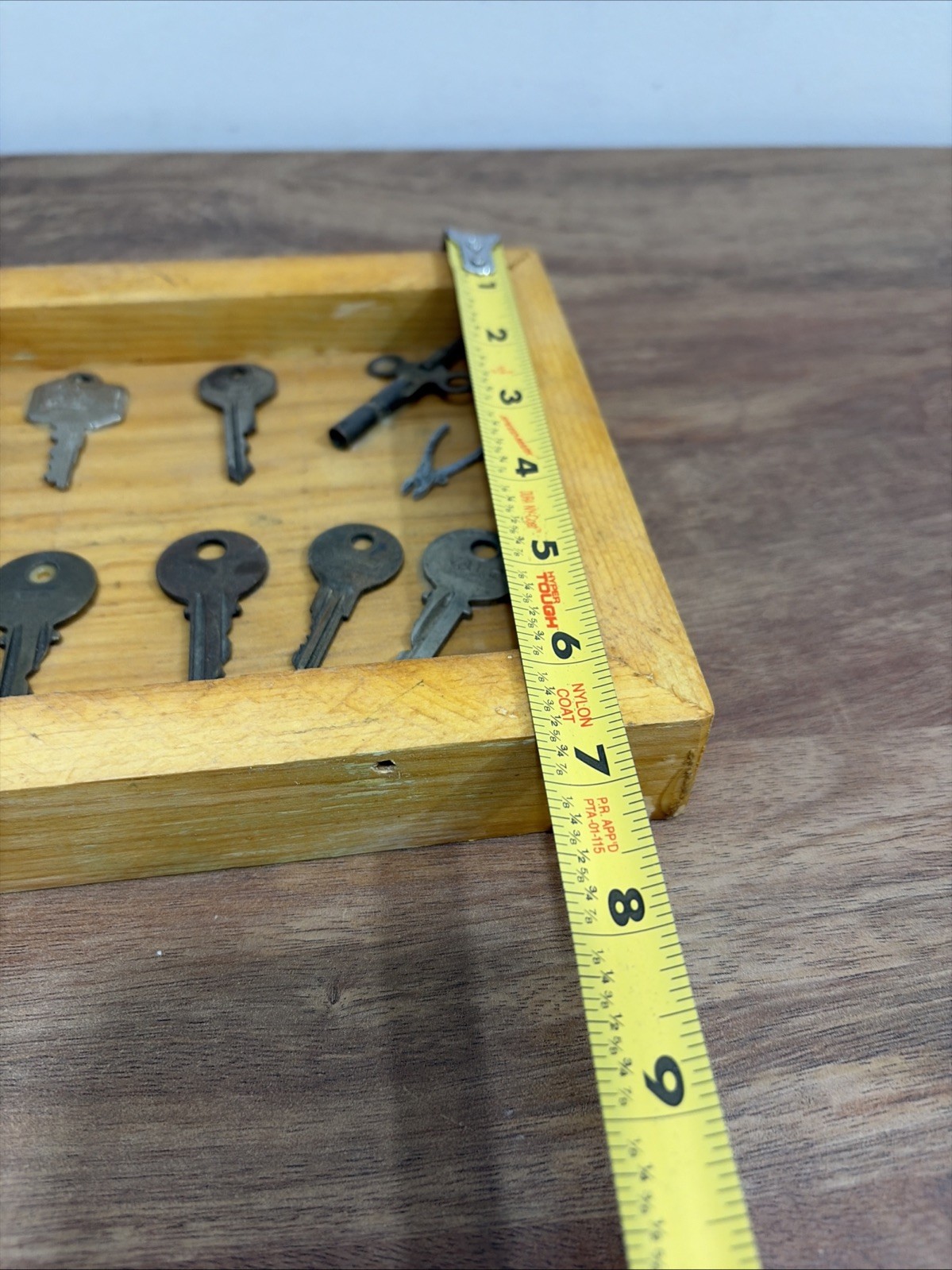 Master Lock Keys Walking Lion Emblem Lot Vintage Antique Wall Art Wooden