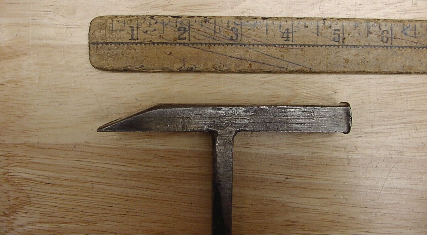 Vntg All Steel Handmade Straight Claw Tack Hammer,1lb.0.8oz,34-11/16″ Head,Crude
