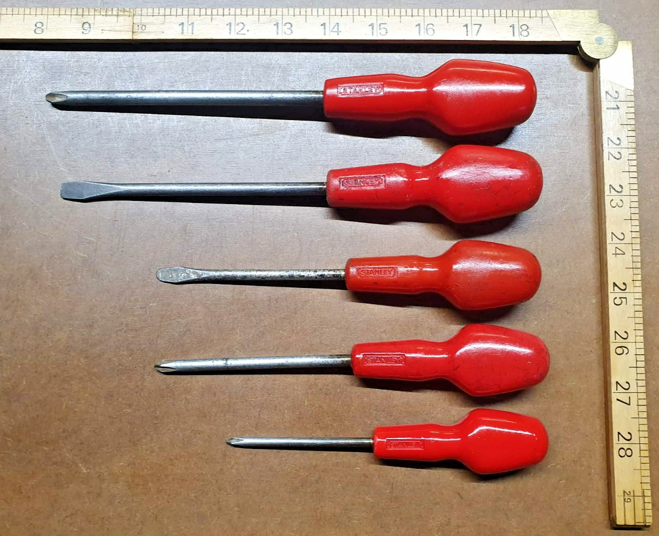 5 x Vintage Stanley Red Handle Screwdrivers Mechanic Tools Engineering Sheffield