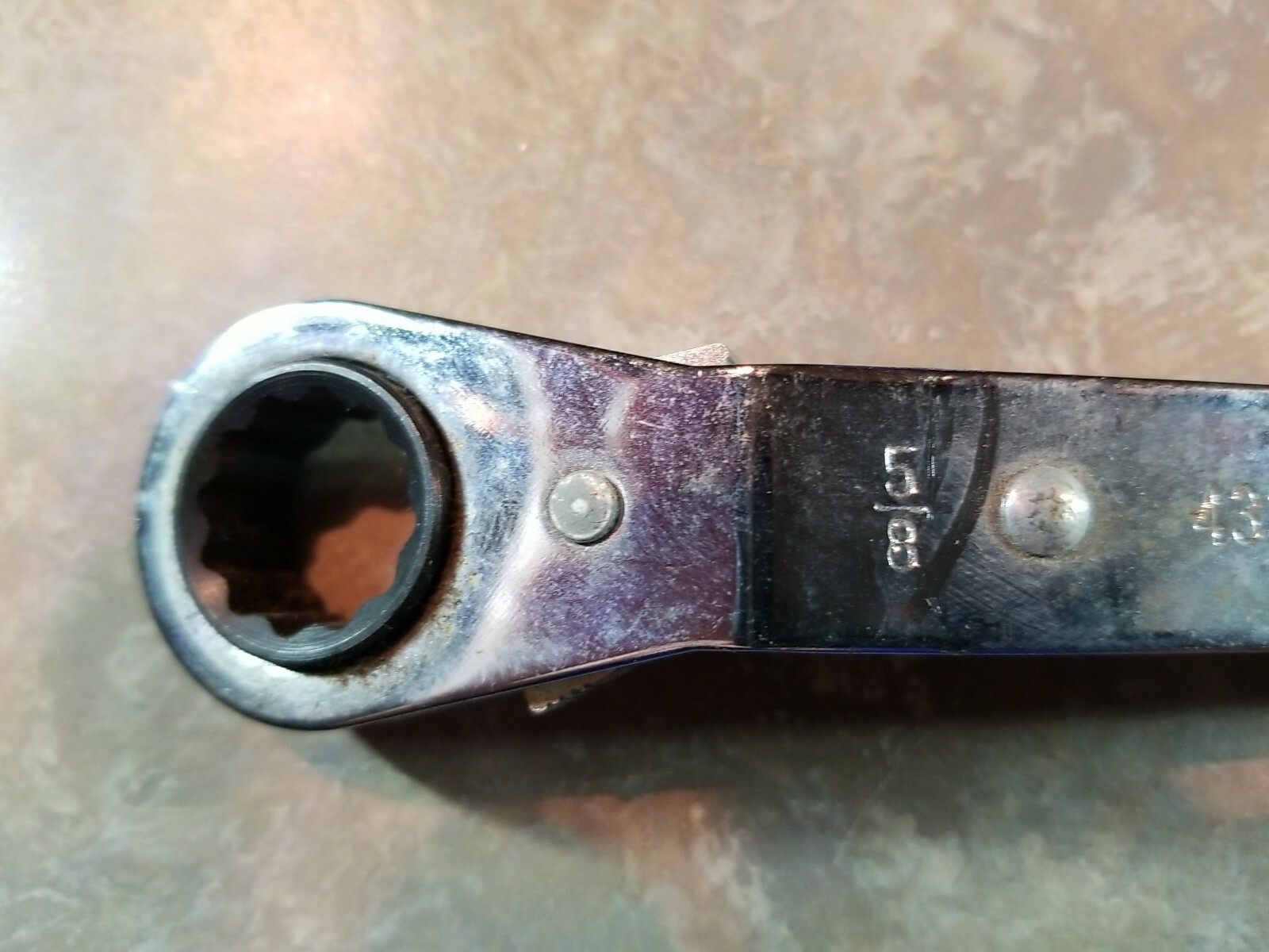 CRAFTSMAN 43364 RATCHETING OFFSET BOX WRENCH 5/8 X 3/4 inch 12 point VINTAGE USA