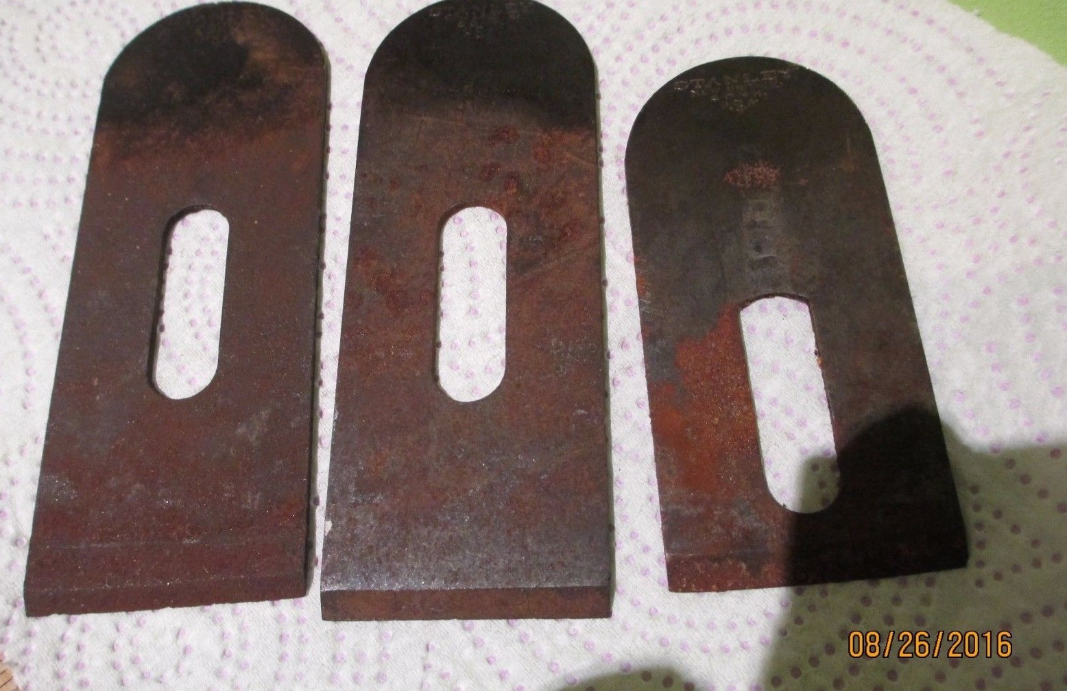 STANLEY VINTAGE CARPENTRY IRONS BLADE CUTTER- NEW BRITIAN CONN ( SET OF 3) USED