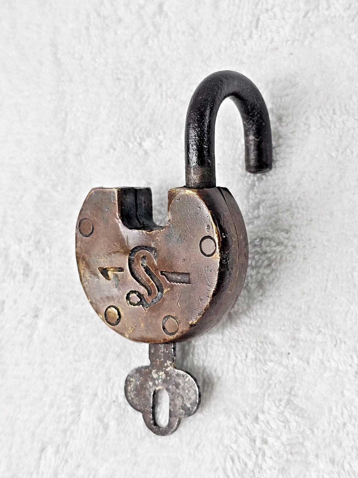 Antique Simmons Hardware Co Brass Pancake Padlock Lock Working Key Arrow S Logo