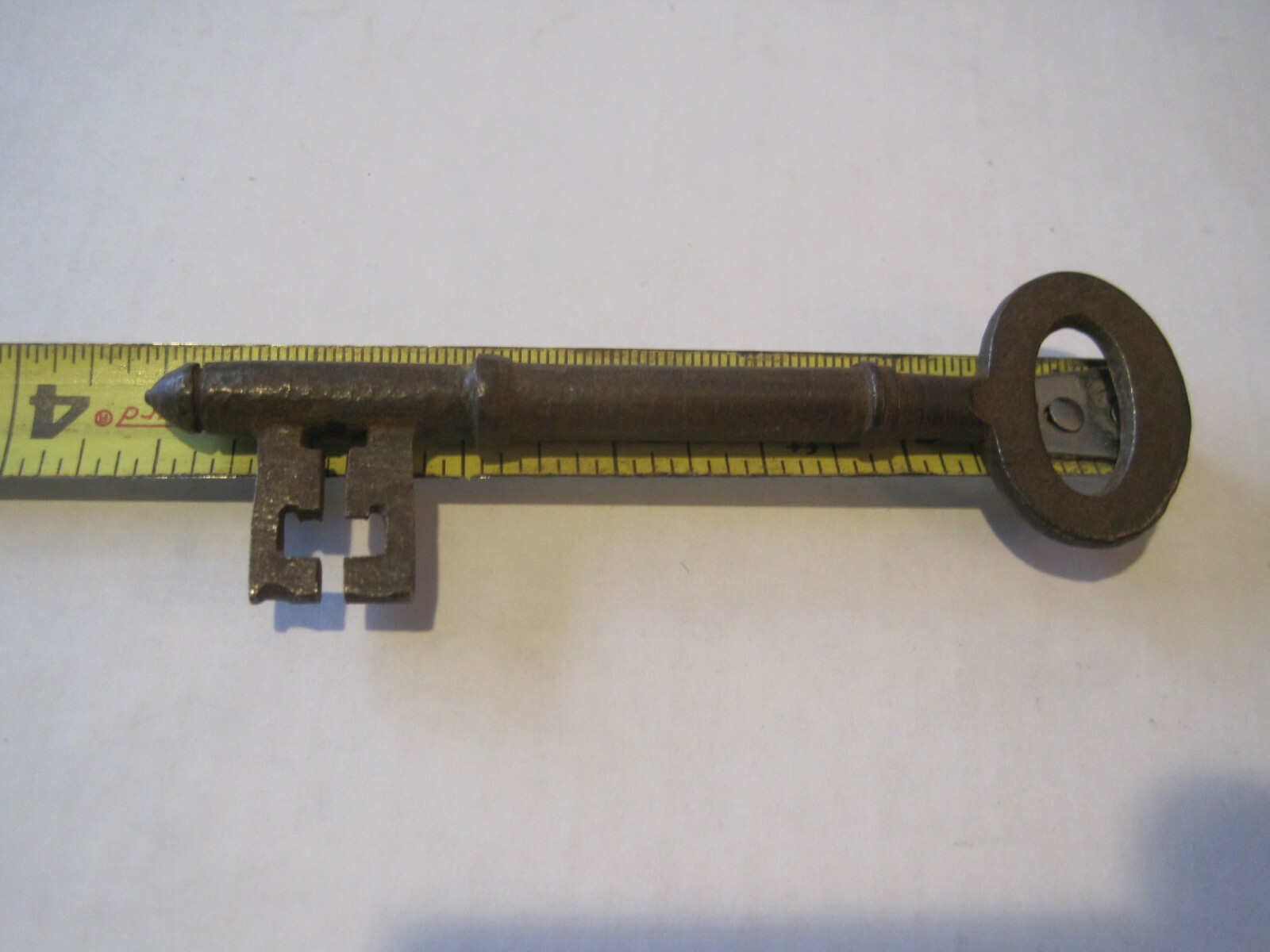 vintage large skeleton key or gate / jail ? approx.4 5/8 inches primitive lot 4