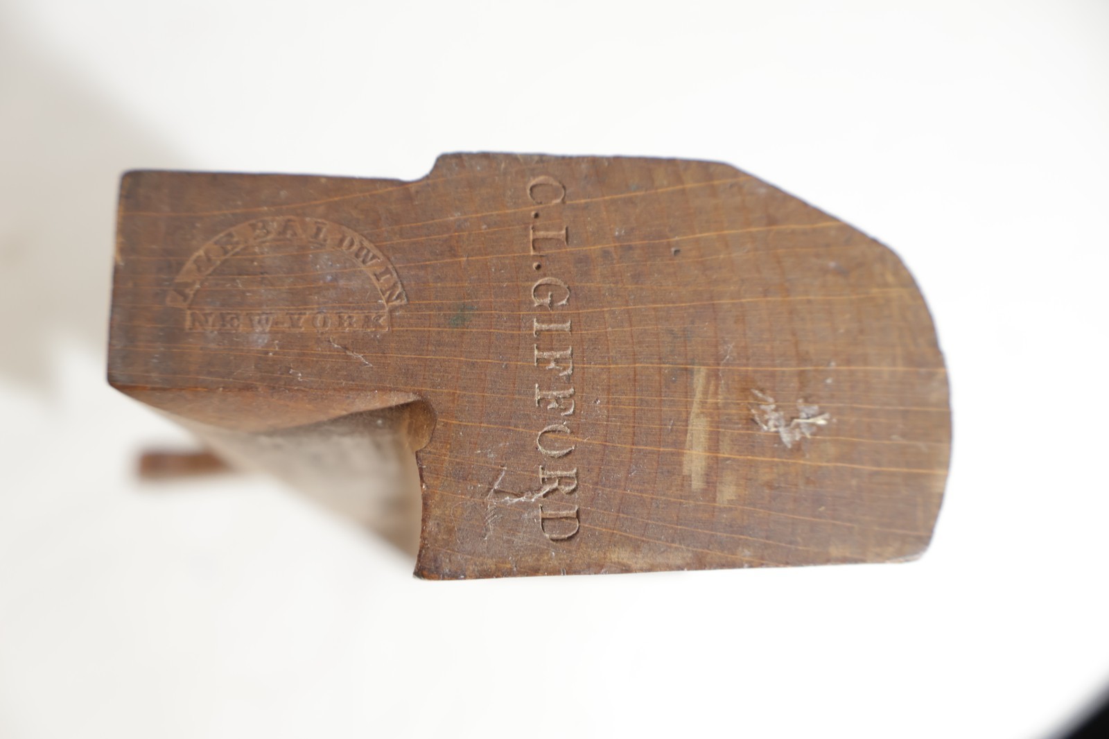 A & E BALDWIN NEW YORK ROUND BOTTOM WOOD PLANE IN VERY GOOD CONDITION lt 10 tg 4