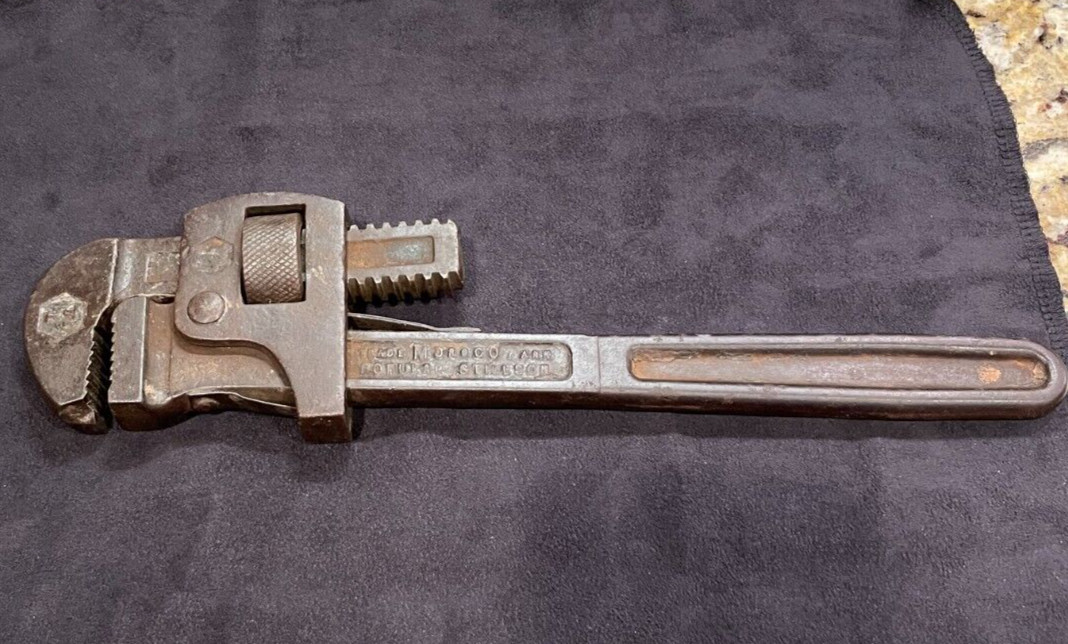 Vintage Stillson Walworth Mfg Boston Mass USA Pipe Wrench 14” Pipe Wrench T 14