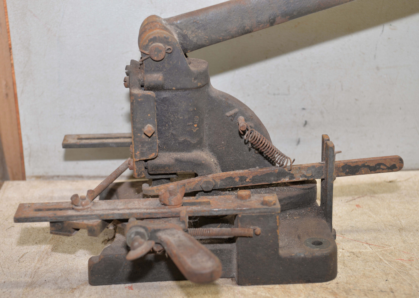 Vintage Foley A252 saw mill collectible tooth setting machine logging tool