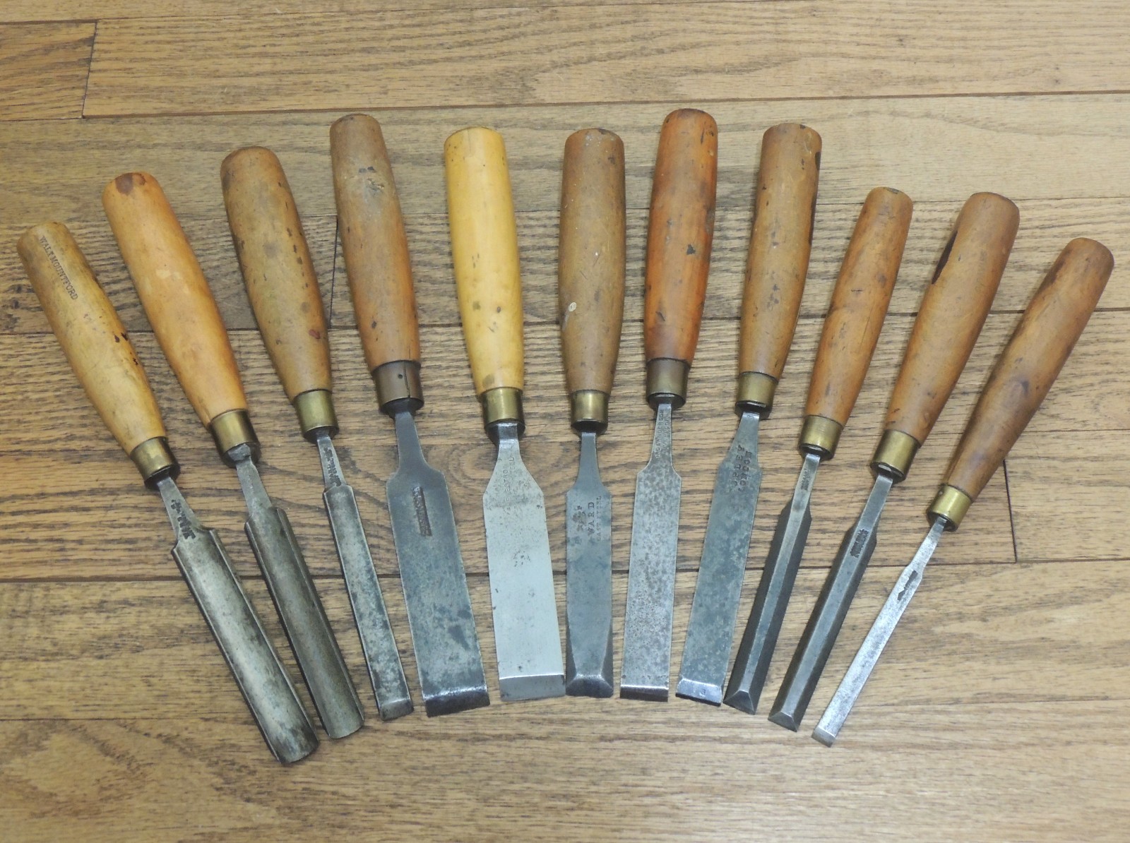 ASSORTED BRITISH MAKER WOOD CARVING TOOL LOT-CHISEL-GOUGE-WARD-COPLEY-HALL