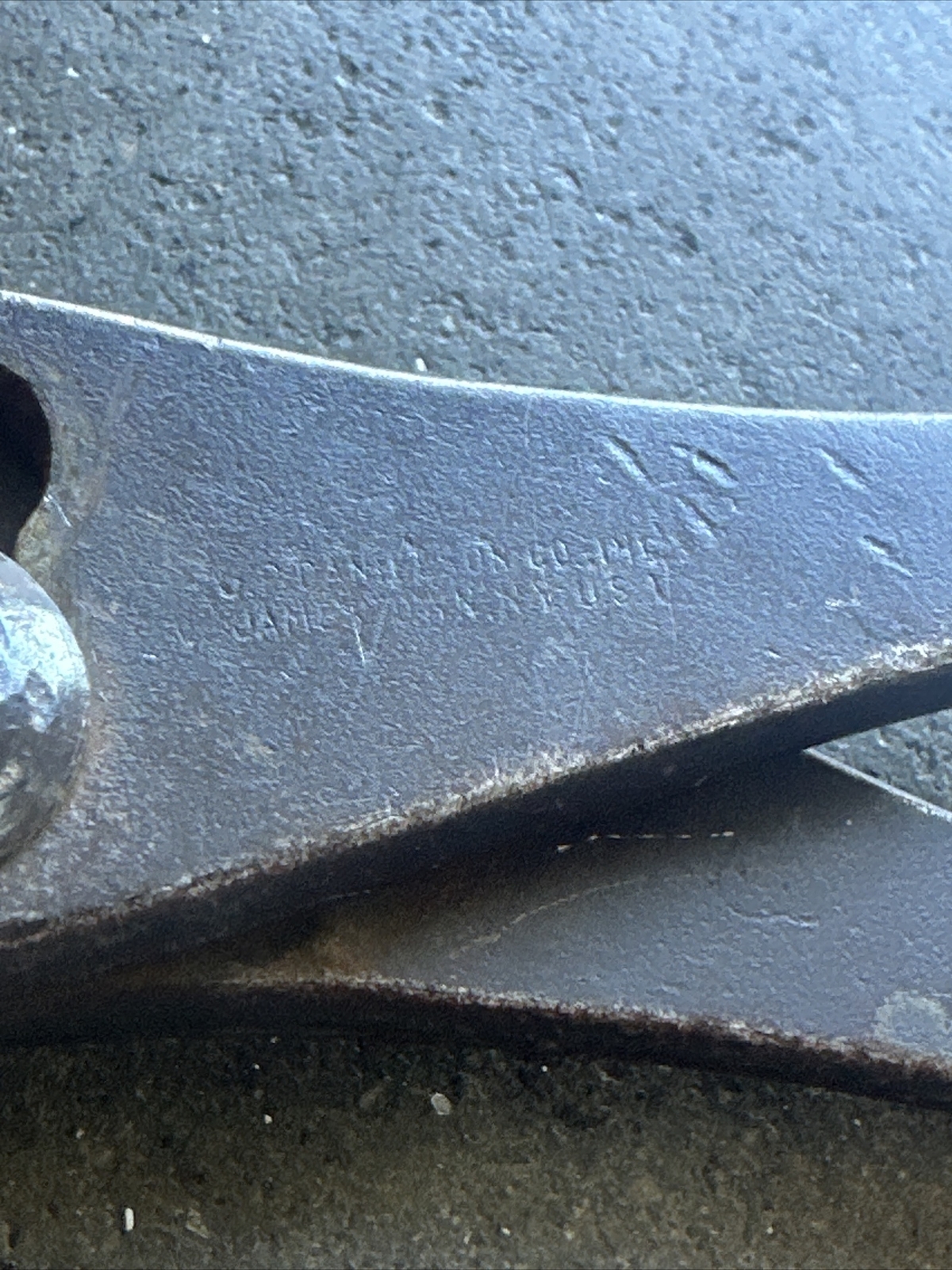 VTG 10″ JP Danielson SLIP-JOINT PLIERS, BLACK OXIDE FINISH, HERRINGBONE GRIP