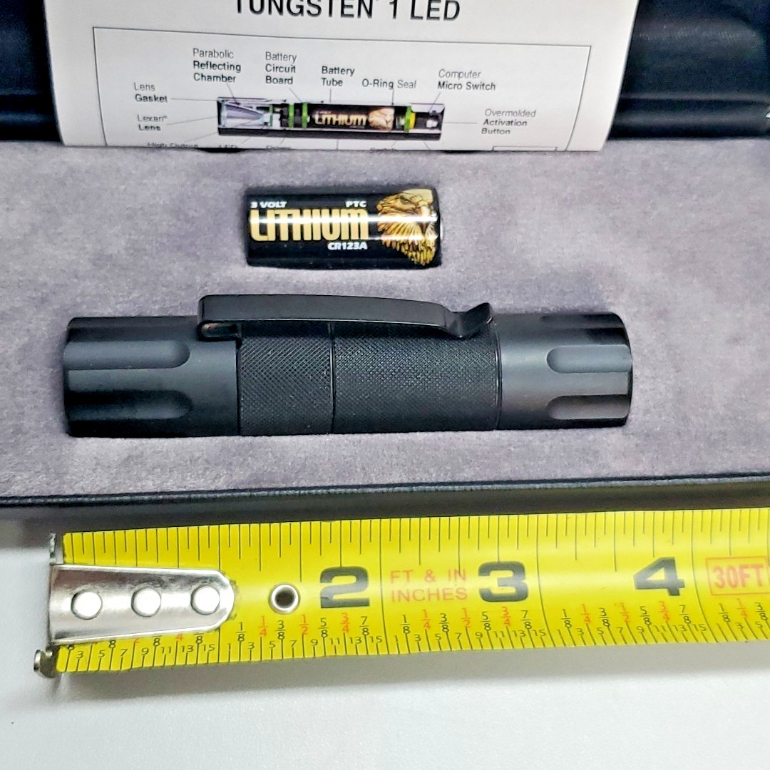 ASP CREE Tungsten Premium Police Grade Tactical LED 4″ Flashlight NOS