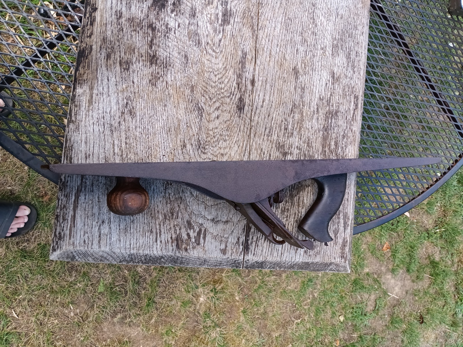 Vintage Bluegrass No. 7 Wood Plane Corrugated Base 22″