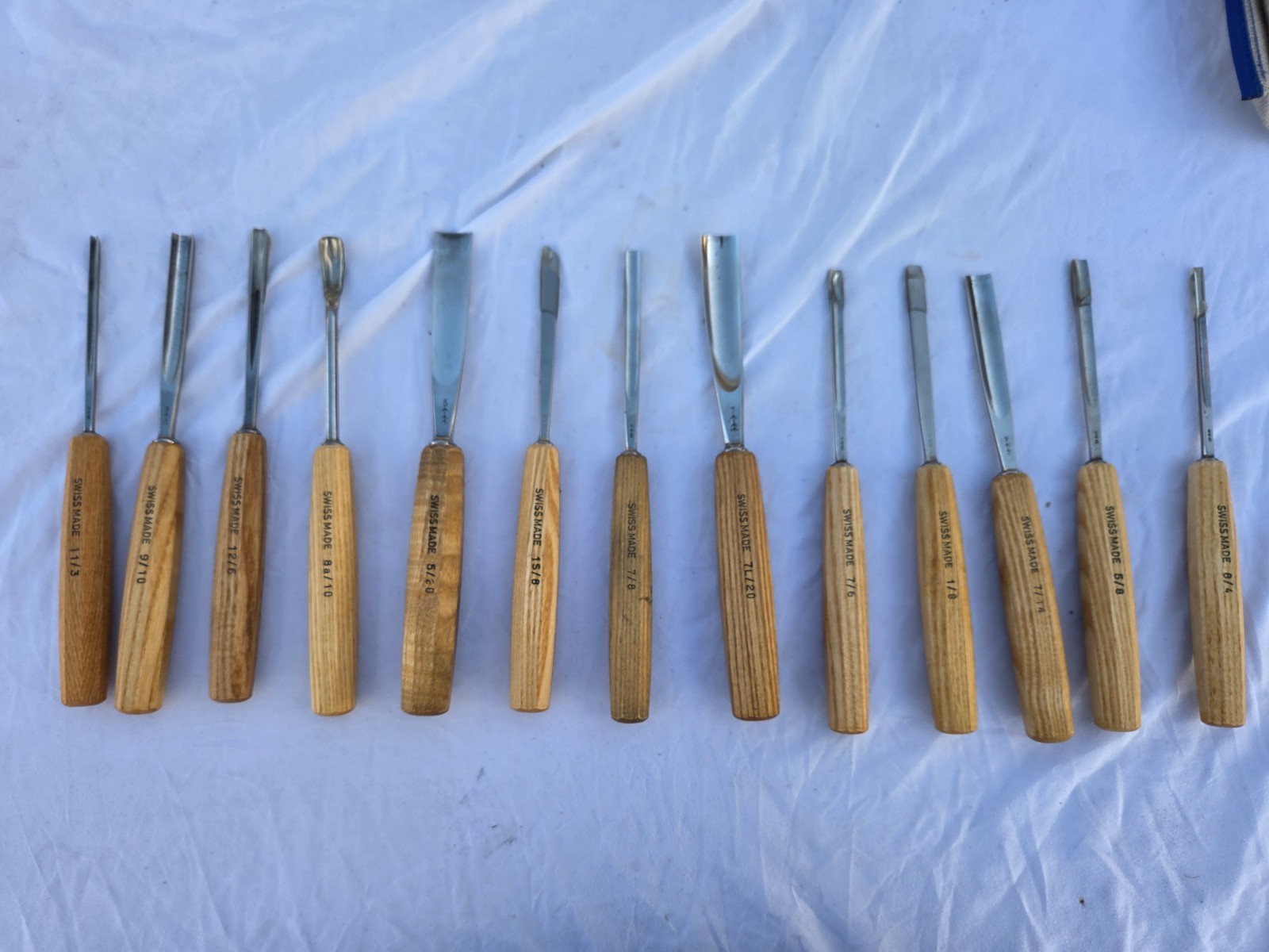 PFEIL “Swiss Made” Set OF 13, W/ tool Roll woodcarving tools RO 12