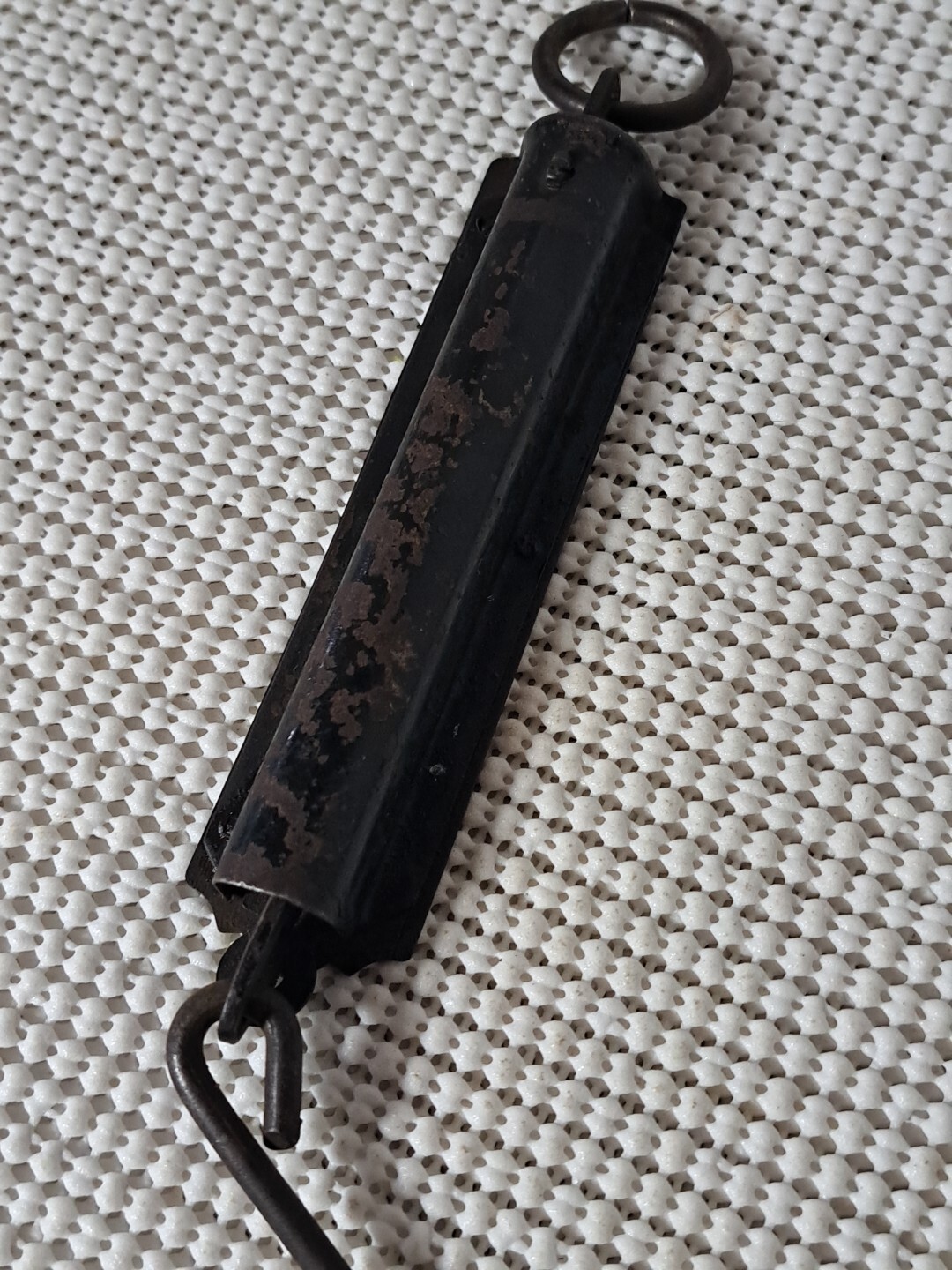 Vintage Metal Pocket Balance Fishing Scale 40 Lb Made in Germany