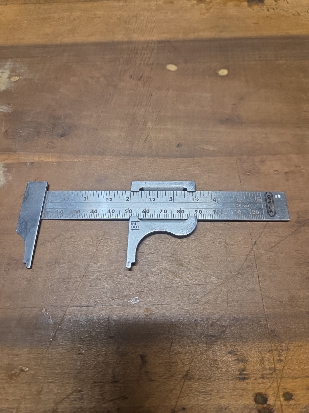 General Tools 729 5″ Slide Caliper