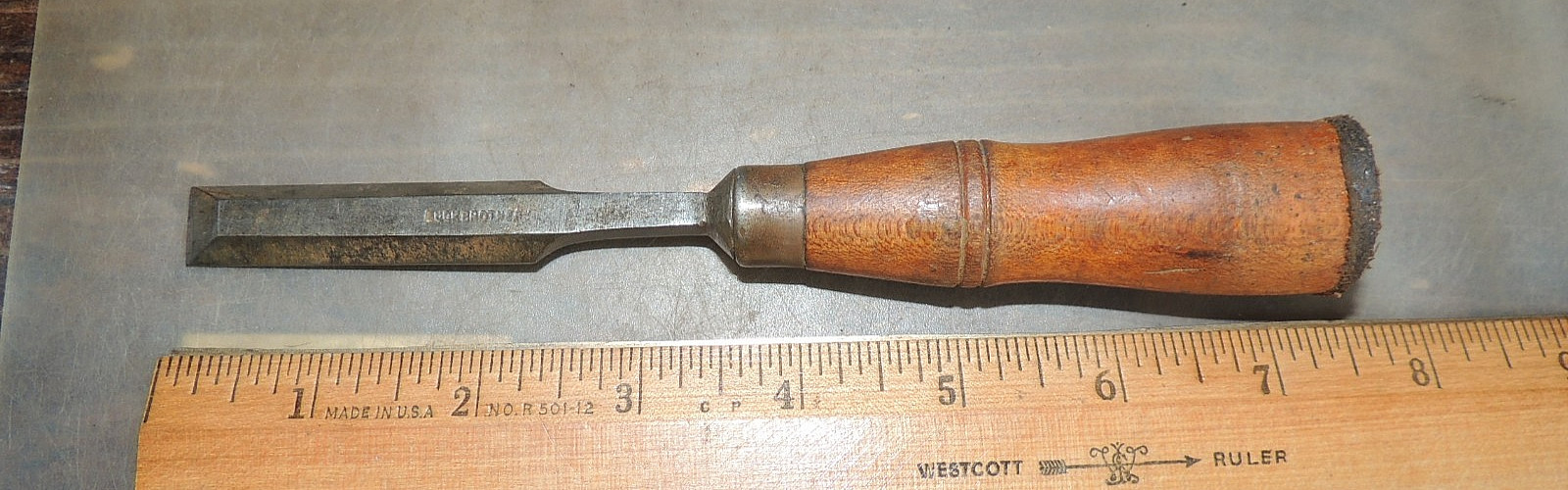 1/2″ VTG. Buck Brothers BEVEL EDGE Chisel, WOOD HANDLE, STAMPED BUCK BROTHERS
