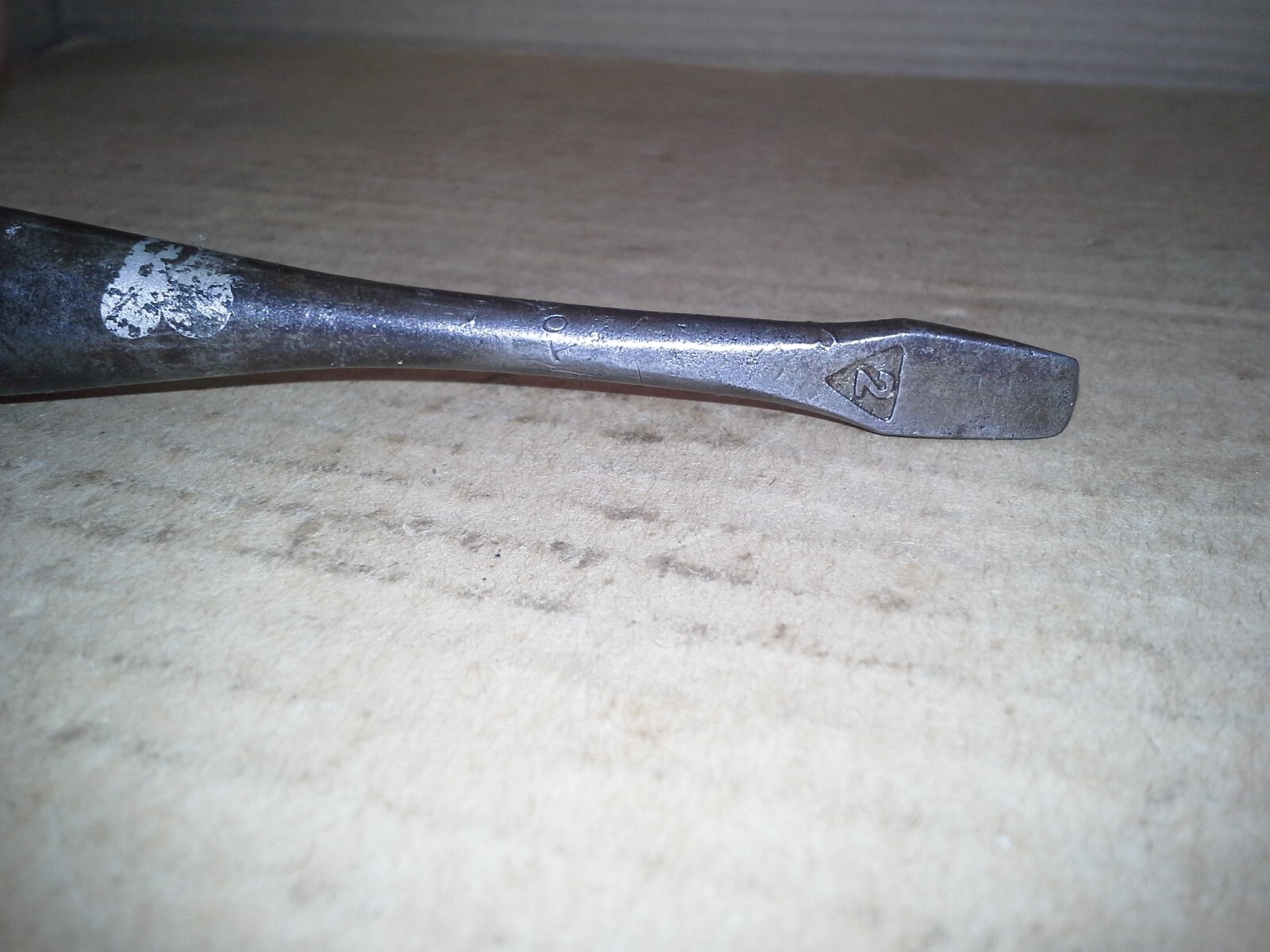 Vintage. Tobrin No. 2 Wood Handle Flat-head Screwdriver. VGC