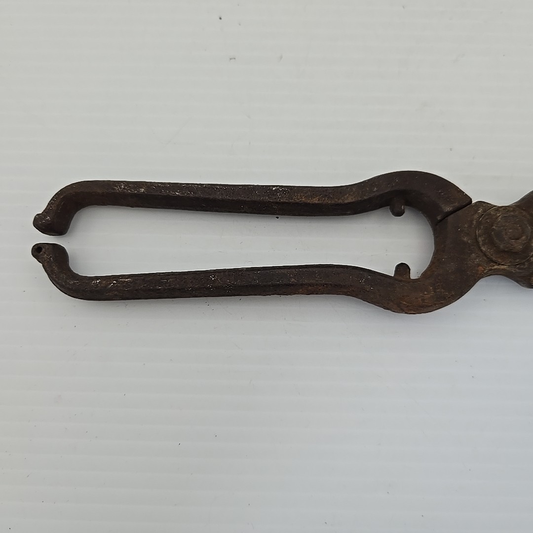 Vintage Pruning Shears Snip Cutters