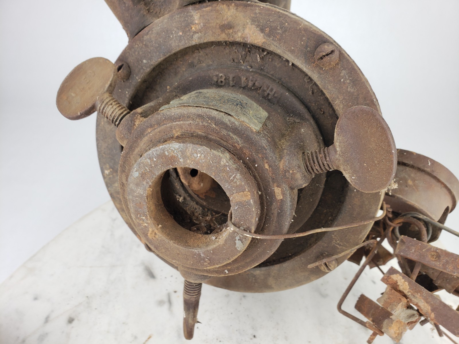 Vintage Toledo Pipe Threading Machine Die Head Model 1-A Dies Guides Threader