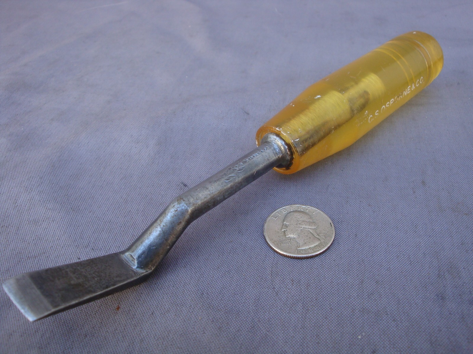 C.S Osborne No.402 5/8″ Ripping Chisel