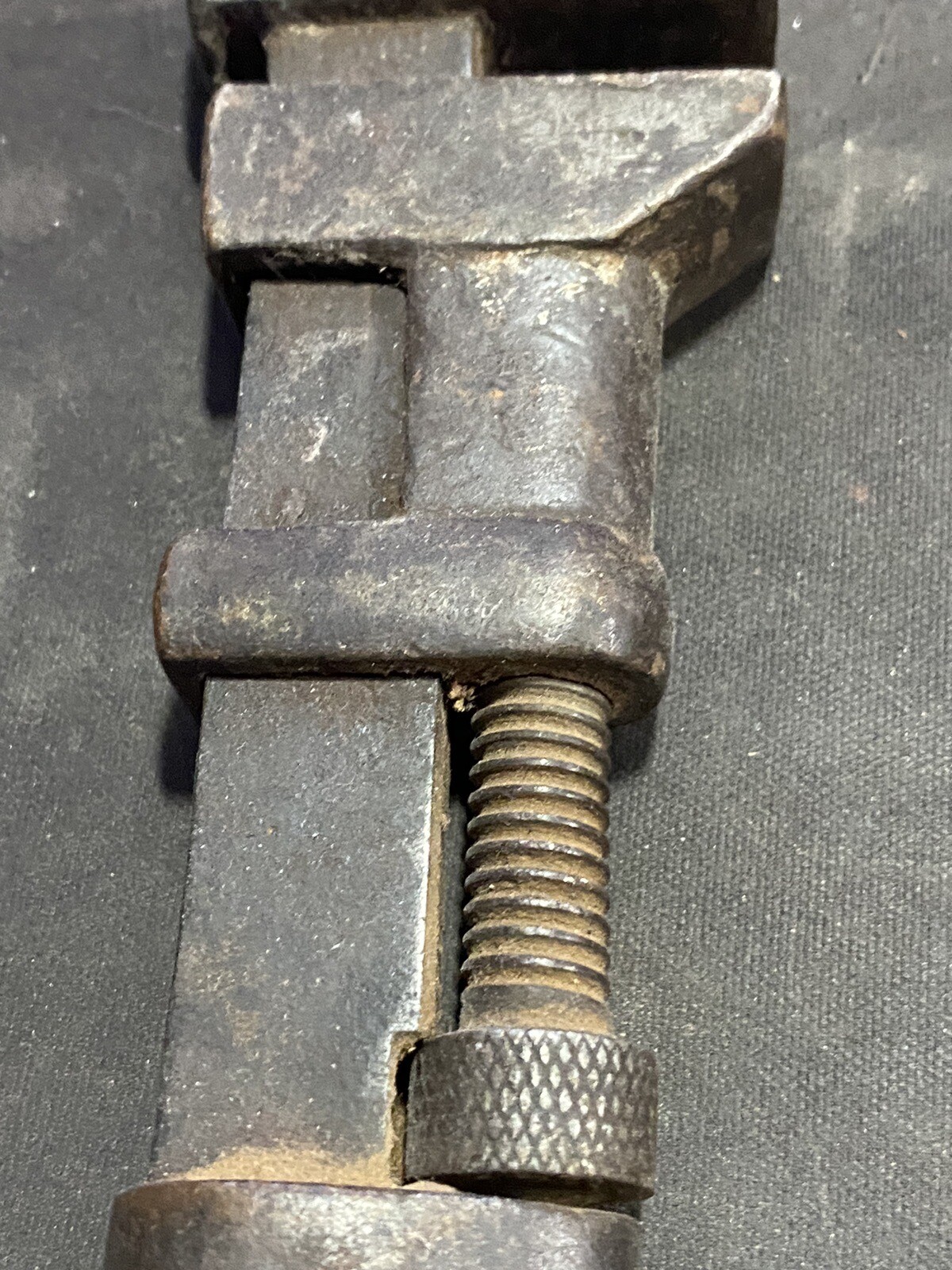 1880’s L. Coes Wrench Co 8.5″ Monkey Pipe Wrench Wood Handle Worcester Mass USA
