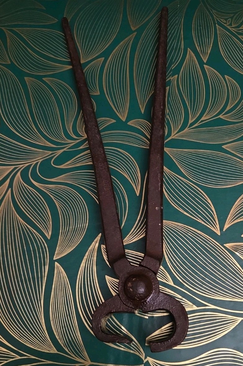 Antique Hand Forged Iron Farrier Nippers Horse Hoof Clippers Horseshoeing Tool