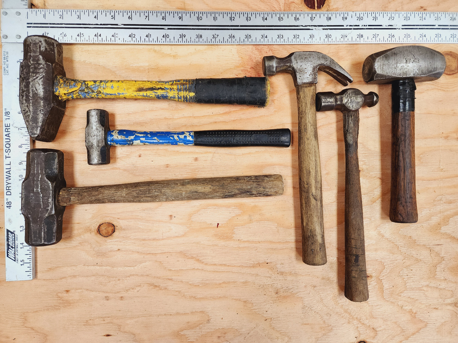 Lot of 6 Old Vintage Mixed Hammers, Assorted Straight Claw Hammers